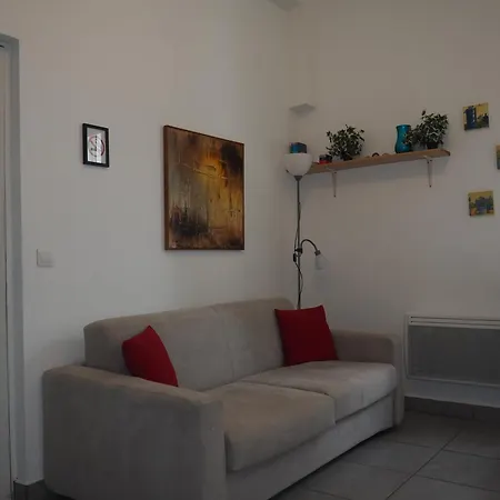 Apartment For 2 Persons *